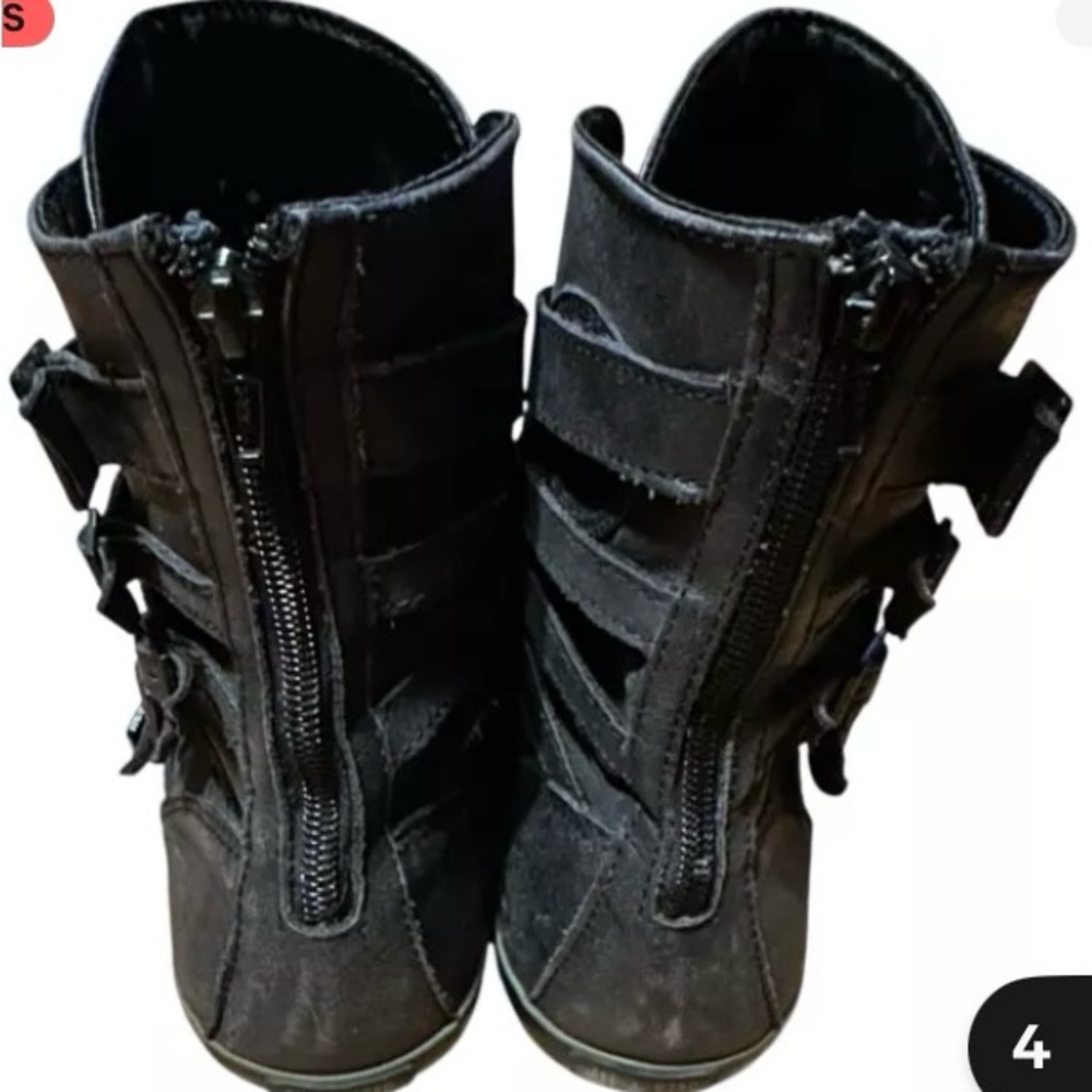 Converse Women's Black Leather boots
